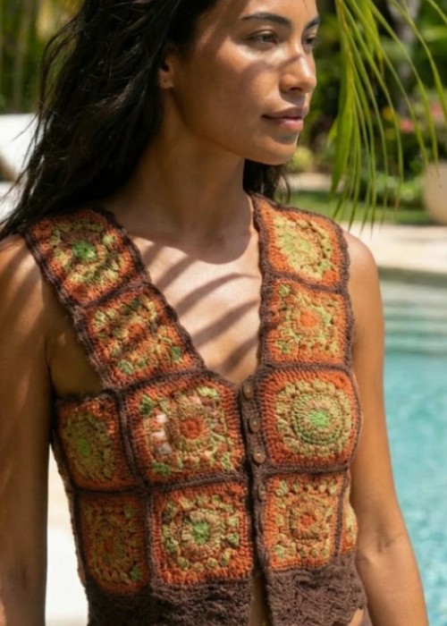 KADIN KAHVERENGİ TURUNCU YEŞİL MOTİFLİ EL ÖRGÜSÜ BLUZ MÜSLİN ETEK