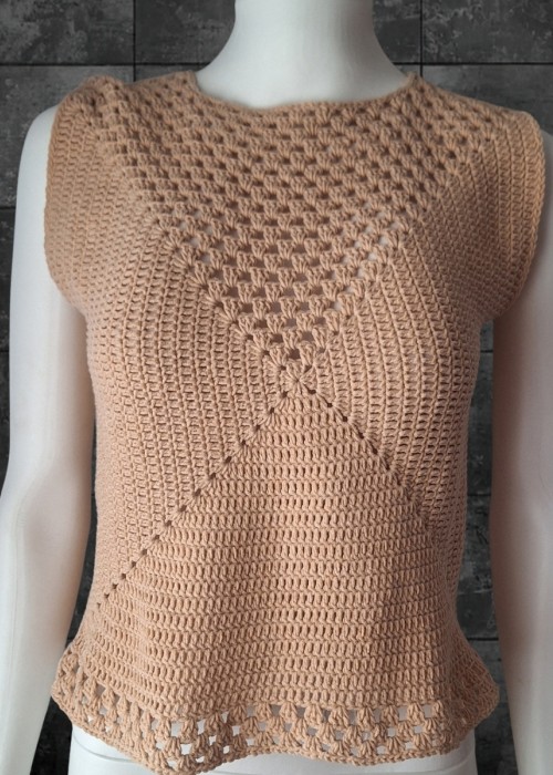 KADIN KREM RENGİ YAZLI EL ÖRGÜSÜ BLUZ