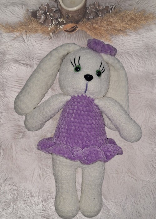 Kadife İp Örgü Amigurumi  Lila rengi  Tavşan Bebek Oyuncak