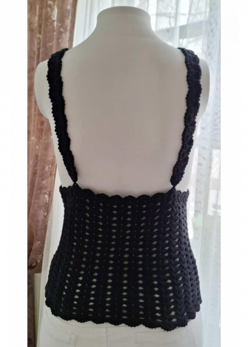 Yazlik Si̇Yah Renk Örgü ,Askili Crop Bluz Yazlik Si̇Yah Renk Örgü ,Askili Crop Bluz