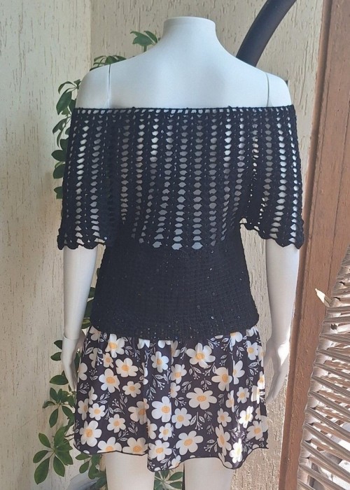 Kadın Siyah Pamuklu İp Pul Detaylı Hand Made El Örgüsü Düşük Omuz Düşük Kol Yazlık Bluz Kadın Siyah Pamuklu İp Pul Detaylı Hand Made El Örgüsü Düşük Omuz Düşük Kol Yazlık Bluz