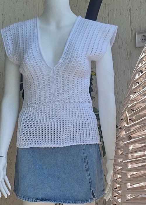 Kadın Beyaz Renk Hand Made El Örgüsü Pamuklu Coton İpten V Yaka Yazlık Düşük Omuz Düşük Kol Bluz Kadın Beyaz Renk Hand Made El Örgüsü Pamuklu Coton İpten V Yaka Yazlık Düşük Omuz Düşük Kol Bluz