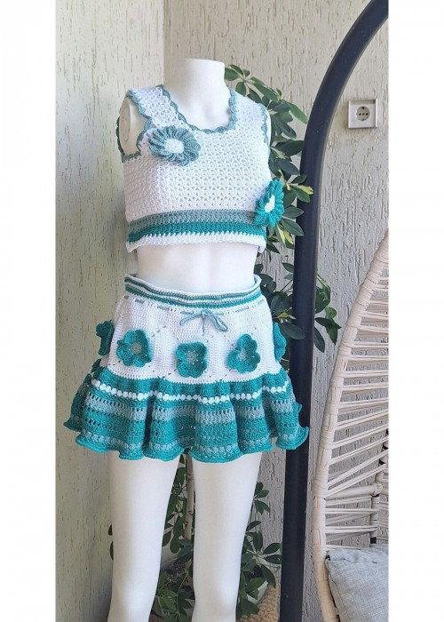 Kadın Beyaz Yeşil Ve Tonları Pamuklu Ip Hand Made El Örgüsü Kolsuz Crop Bluz Kısa Etek Takım Kadın Beyaz Yeşil Ve Tonları Pamuklu Ip Hand Made El Örgüsü Kolsuz Crop Bluz Kısa Etek Takım