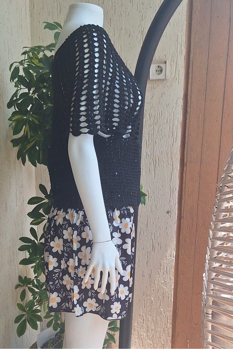 KADIN SİYAH PAMUKLU İP PUL DETAYLI HAND MADE EL ÖRGÜSÜ DÜŞÜK OMUZ DÜŞÜK KOL YAZLIK BLUZ KADIN SİYAH PAMUKLU İP PUL DETAYLI HAND MADE EL ÖRGÜSÜ DÜŞÜK OMUZ DÜŞÜK KOL YAZLIK BLUZ