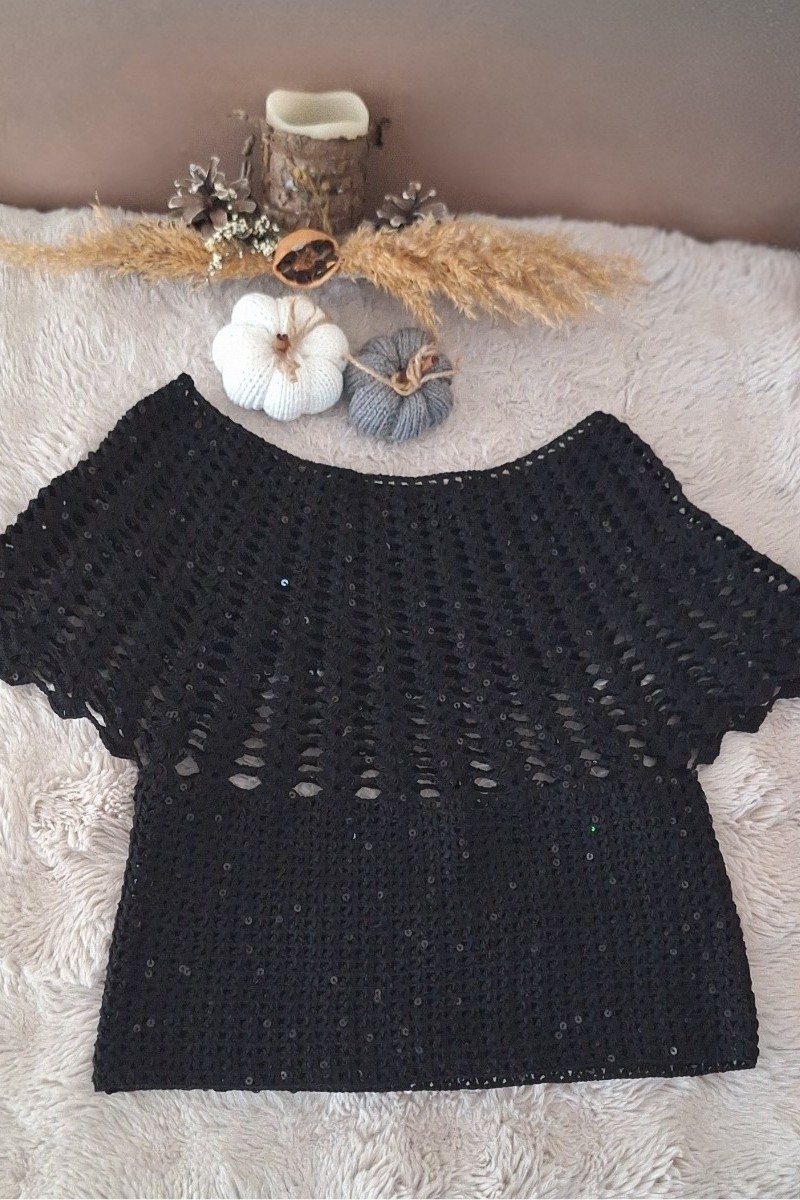KADIN SİYAH PAMUKLU İP PUL DETAYLI HAND MADE EL ÖRGÜSÜ DÜŞÜK OMUZ DÜŞÜK KOL YAZLIK BLUZ KADIN SİYAH PAMUKLU İP PUL DETAYLI HAND MADE EL ÖRGÜSÜ DÜŞÜK OMUZ DÜŞÜK KOL YAZLIK BLUZ