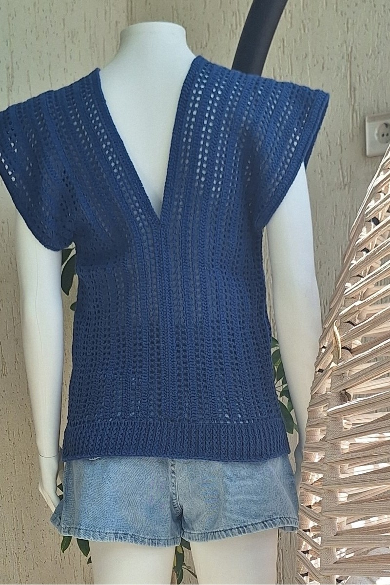 KADIN MAVİ RENK PAMUKLU İPTEN V YAKA DÜŞÜK OMUZ DÜŞÜK KOL HAND MADE EL ÖRGÜSÜ YAZLIK BLUZ